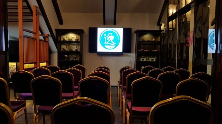 Гуйлинь: Guilin Elephant Trunk Hill Hotel