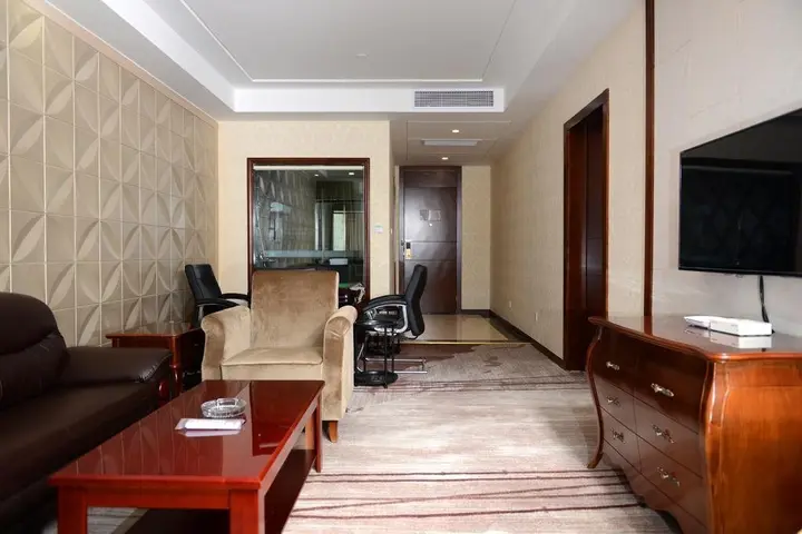 Шанхай: New Knight Royal Hotel Shibo Sanlin