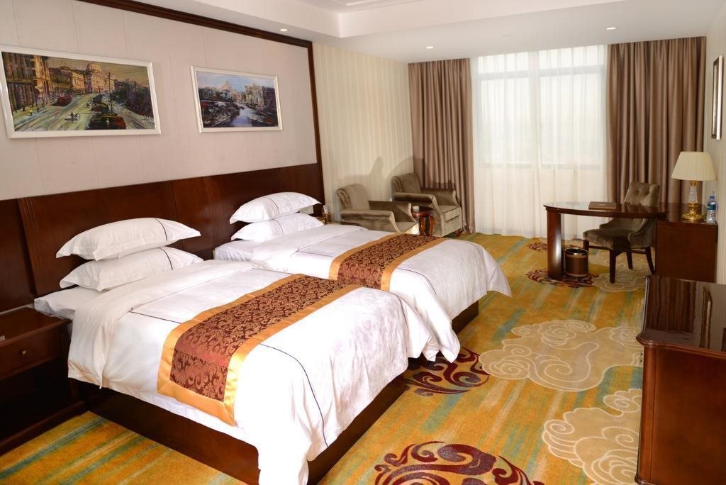 Шанхай: New Knight Royal Hotel Shibo Sanlin