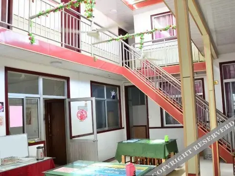 Жичжао: Welcome to See Sunset Inn
