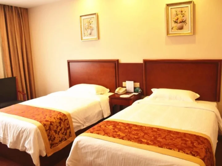 Шанграо: GreenTree Inn Jiangxi Shangrao Qianshan Ehu Avenue Express Hotel
