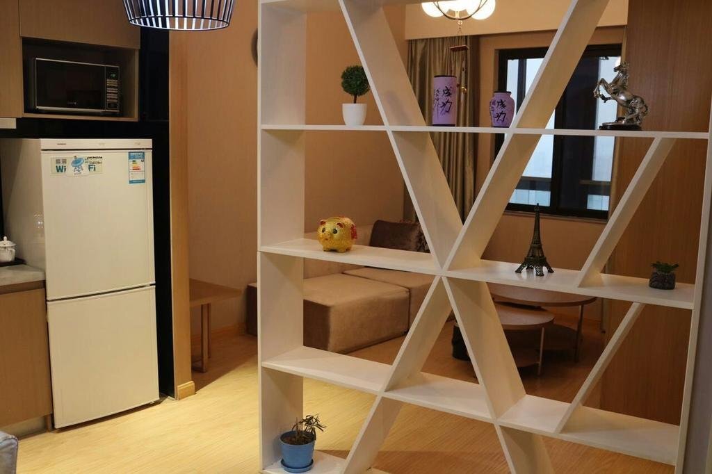 Иньчуань: 银川聚泓盛世公寓酒店