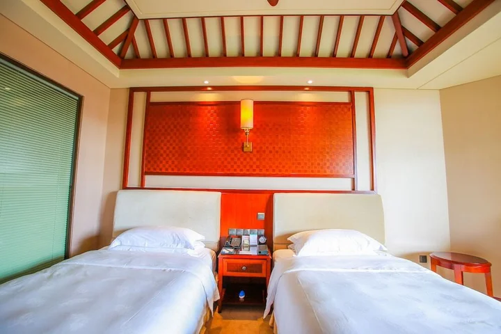 Сичан: Qionghai Bay Bonreal Hotel