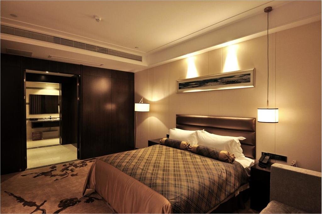 Яньчэн: Purple Gold Hotel