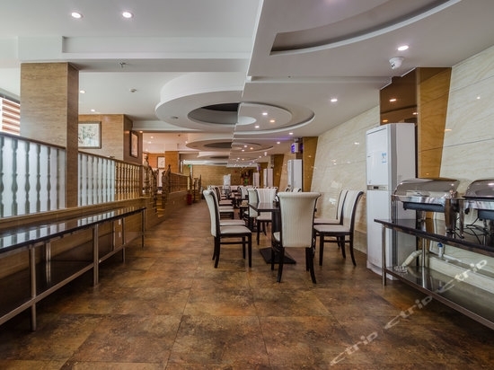 Шэньчжэнь: Sapphire Sea View Hotel