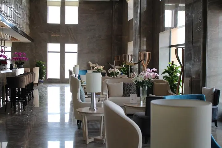 Вэйнань: Huashan International Hotel