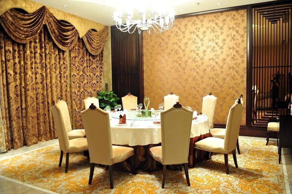 Чунцин: Chongqing Wansheng Hotel