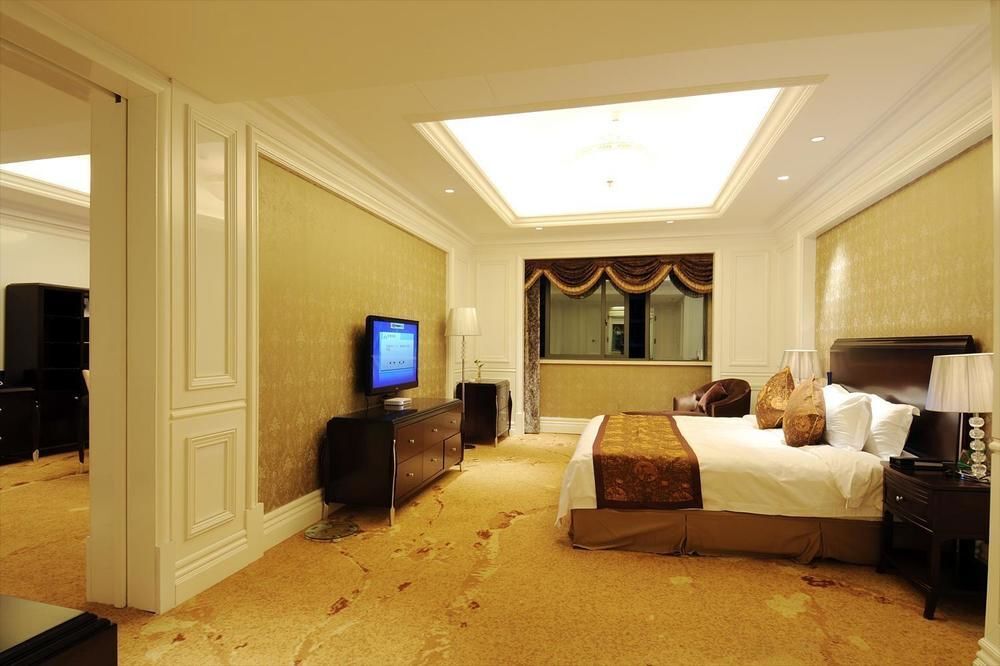 Чунцин: Chongqing Wansheng Hotel
