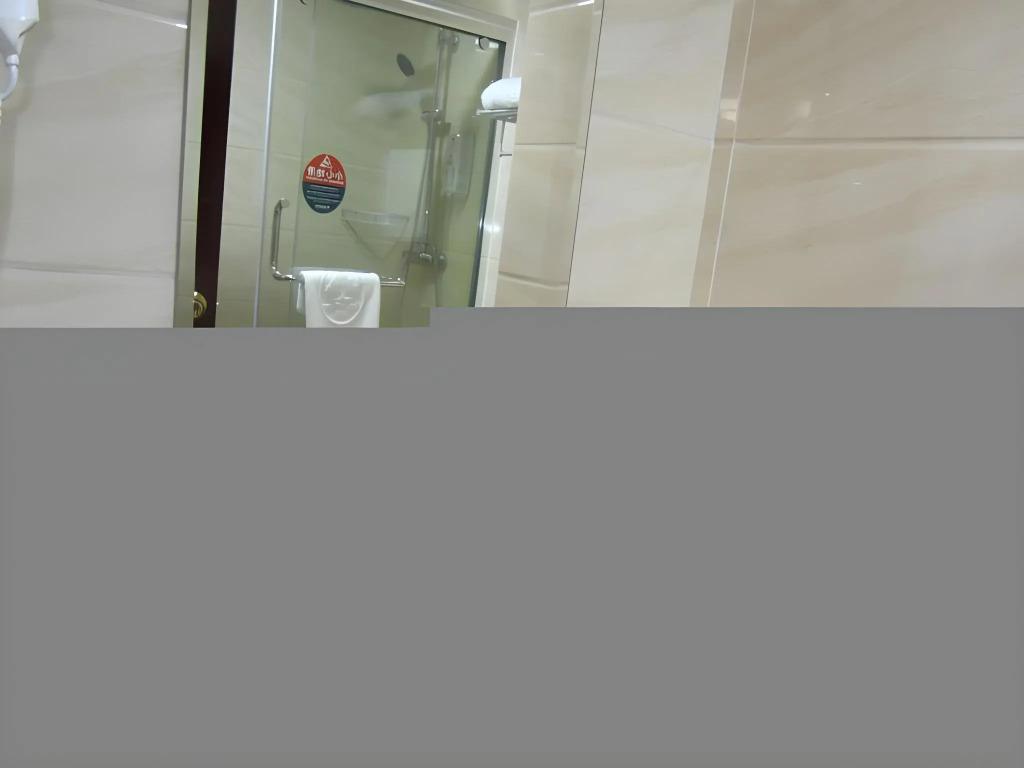 Цзинин: GreenTree Inn ShanDong JiNing WeiShan Lake National Wetland Park Business Hotel