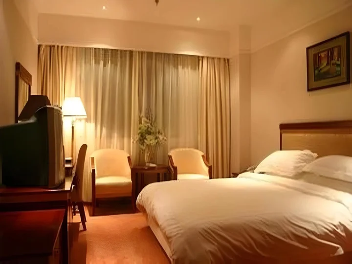 Цзинин: GreenTree Inn ShanDong JiNing WeiShan Lake National Wetland Park Business Hotel