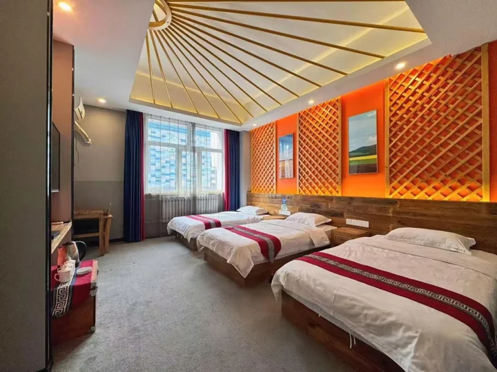Хулун-Буир: Hulun Holiday Hotel