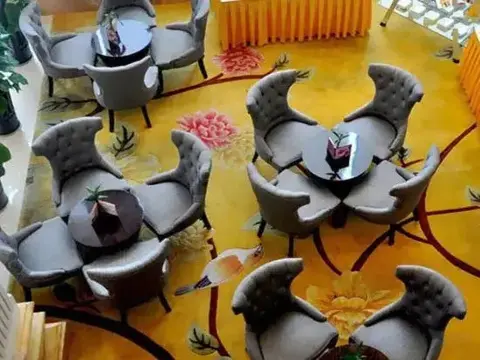 Яньчэн: Hongji Xuanwu Hotel