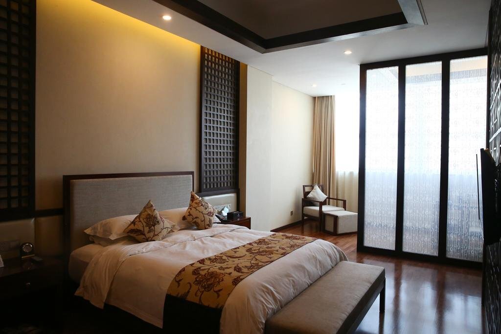 Таншань: Jin Ding Hotel