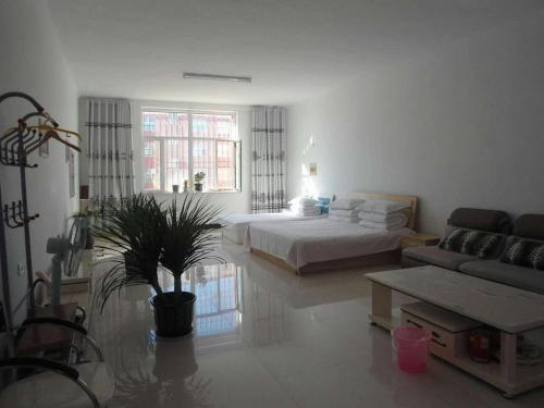 Далайн-Хуб: Ejinaqi Populus Family Hotel