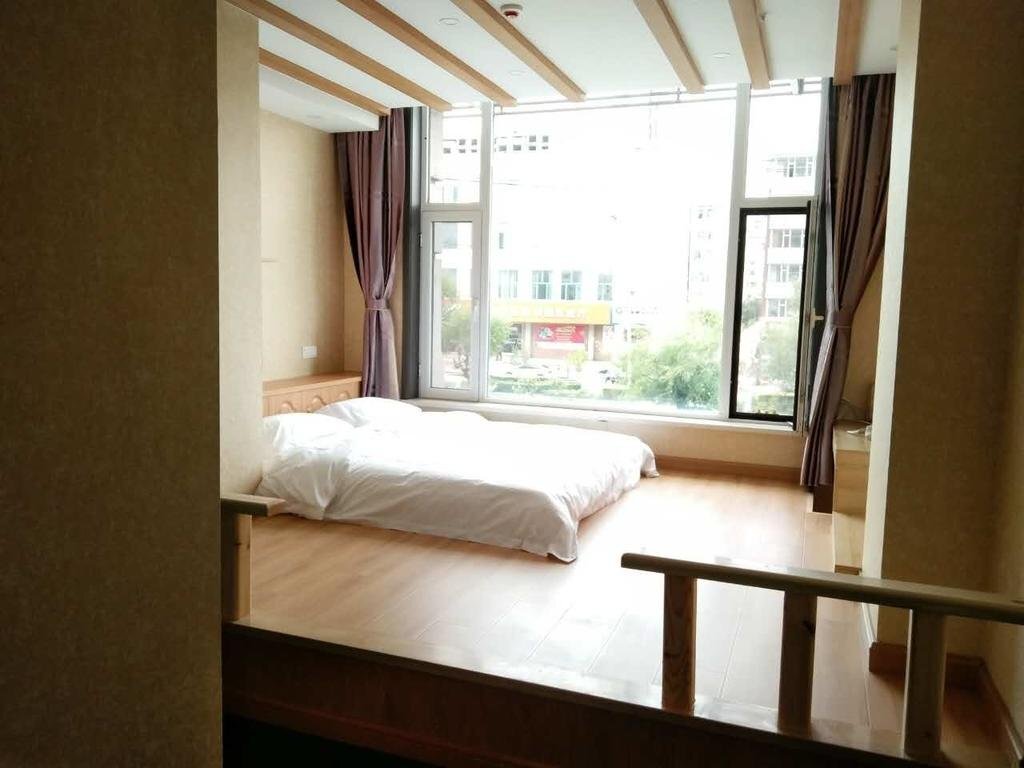 Яньцзи: Feifanjiari Sunrise Hotel