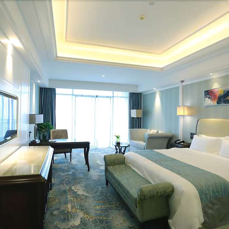 Цзуньи: Jinqian Jiahua International Hotel