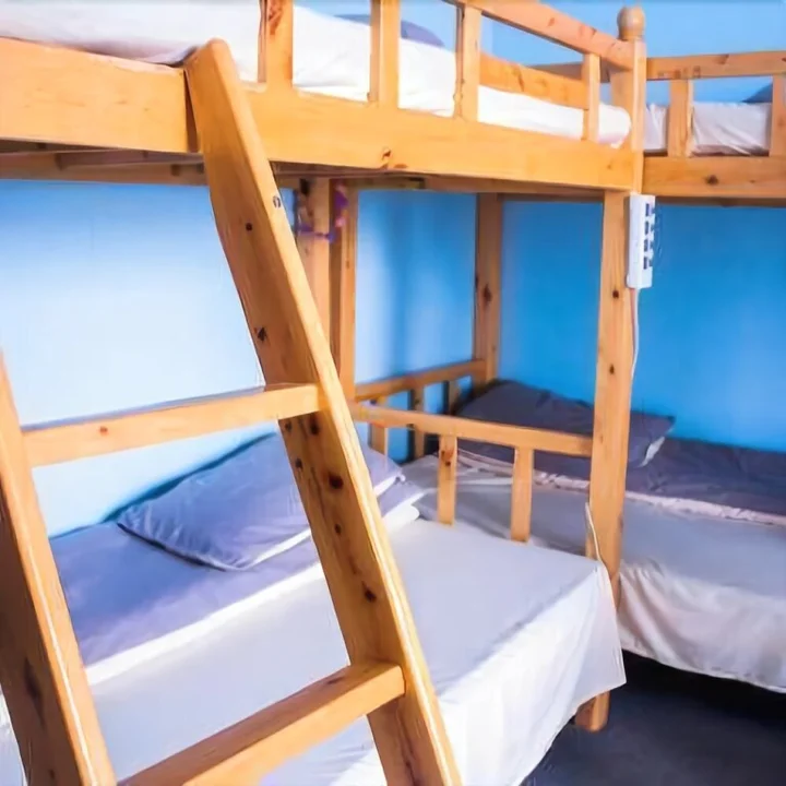 Чунцин: Time Flies Hostel