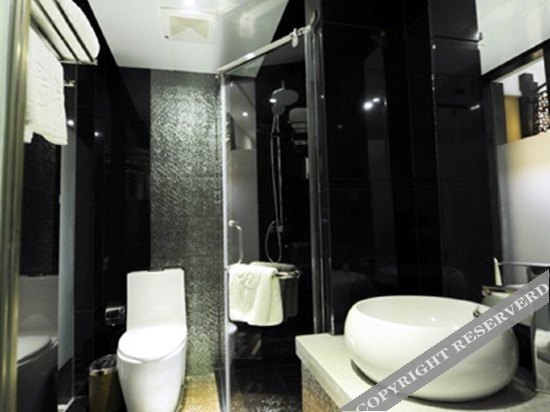 Либо: Yingxingfei Business Hotel