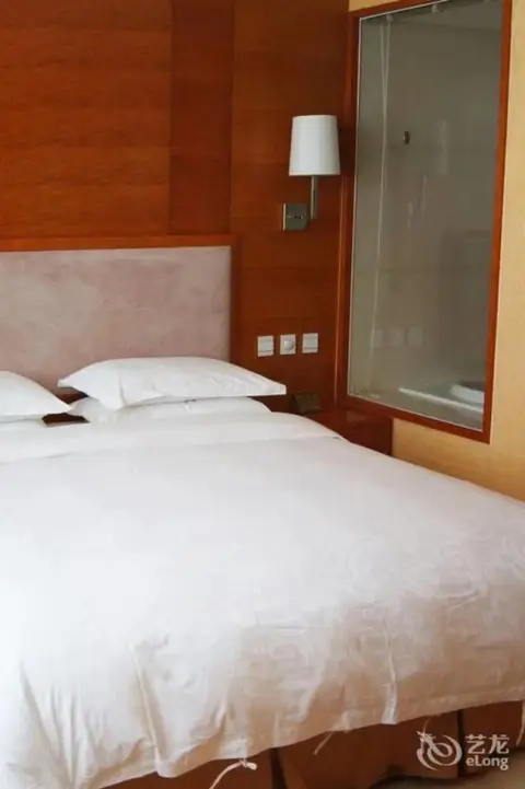 Даньдун: Shenda Jianghai Hotel