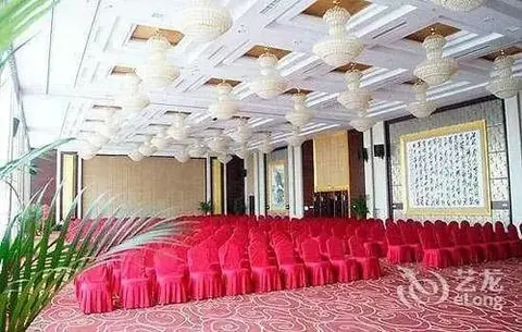 Даньдун: Shenda Jianghai Hotel