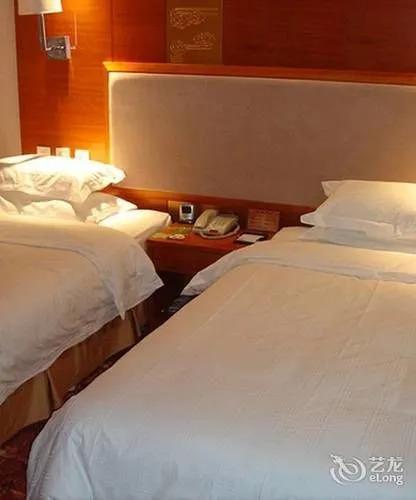 Даньдун: Shenda Jianghai Hotel