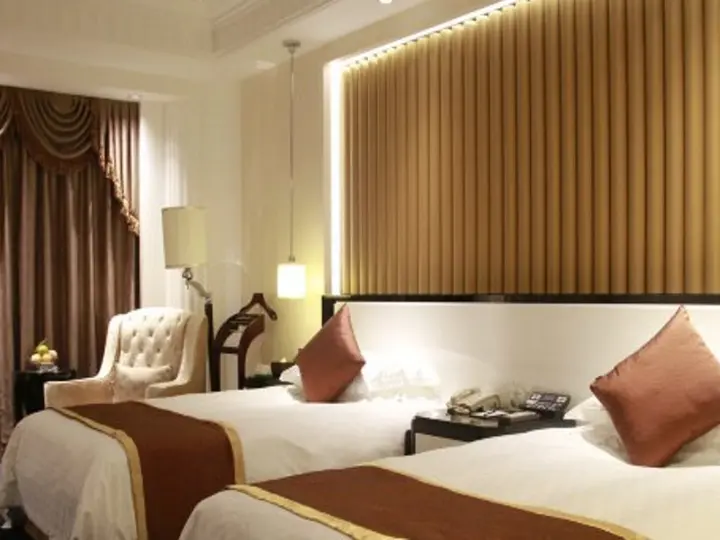 Цзясинь: Inspirock Hotel