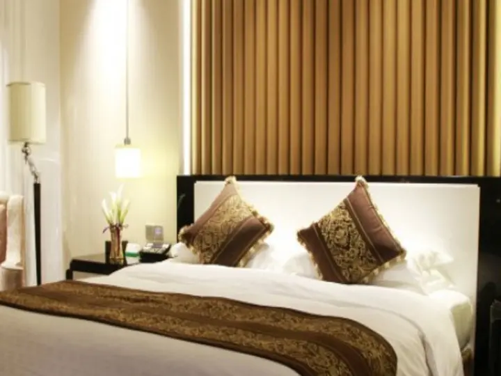 Цзясинь: Inspirock Hotel