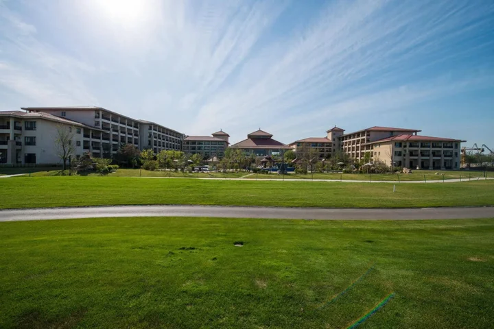 Циньхуандао: Qinhuangdao Arcadia Seaside Holiday Hotel