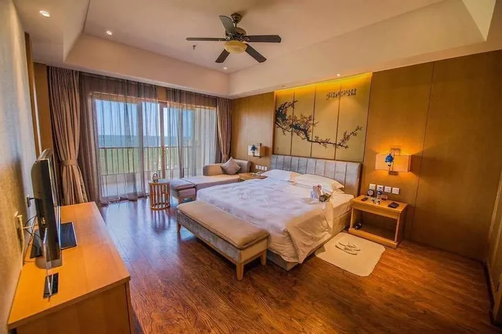 Циньхуандао: Qinhuangdao Arcadia Seaside Holiday Hotel