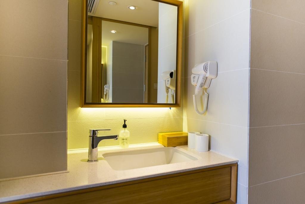 Харбин: JI Hotel Harbin West Railway Station Wanda Plaza