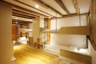 Шангри-Ла: Deep Alley Youth Hostel