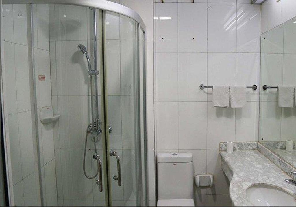 Цзинин: Jining Qianxi Hotel