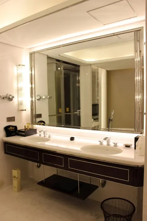 Ухань: Wuhan Youyi International Hotel