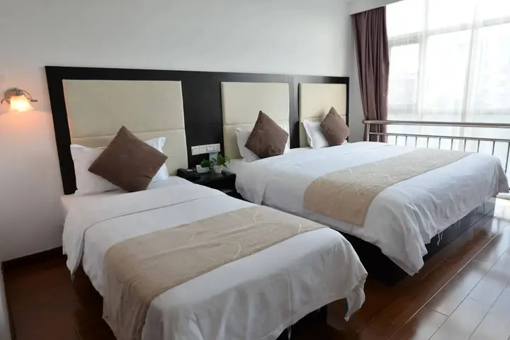 Шанхай: Shanghai Joyful Star Hotel