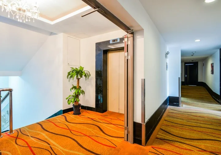 Шанхай: Shanghai Joyful Star Hotel