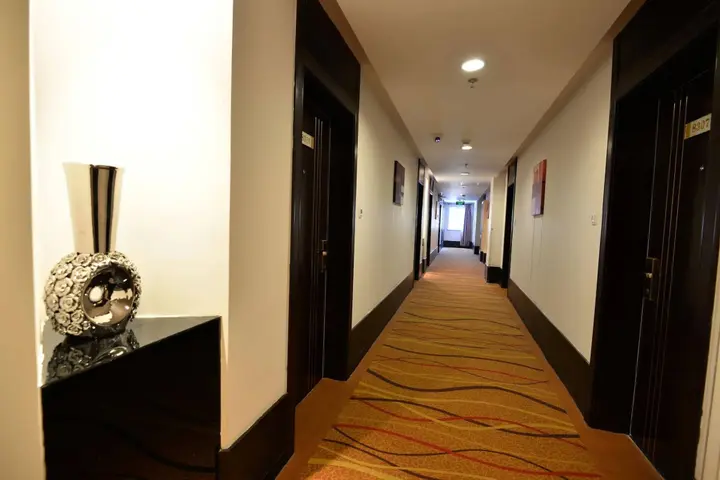 Шанхай: Shanghai Joyful Star Hotel