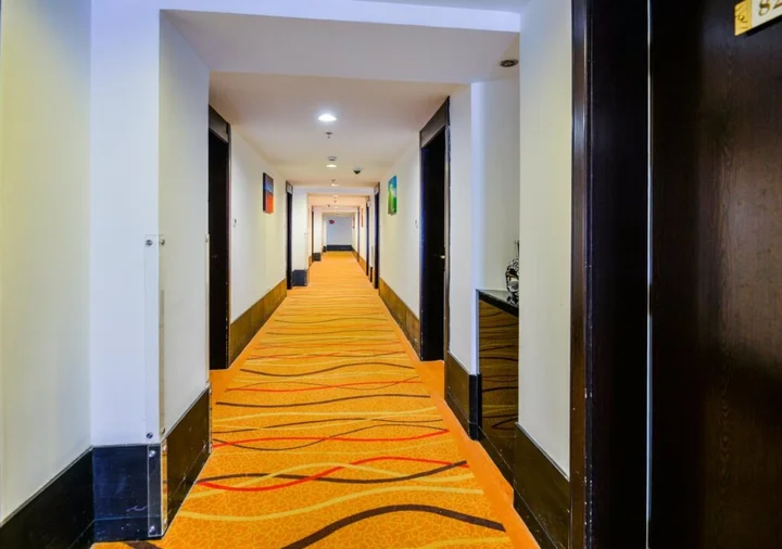 Шанхай: Shanghai Joyful Star Hotel
