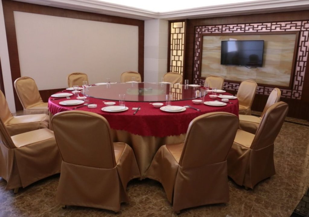 Цзеян: GreenTree Inn Jieyang Konggang District North Wangjiang Rd Hotel