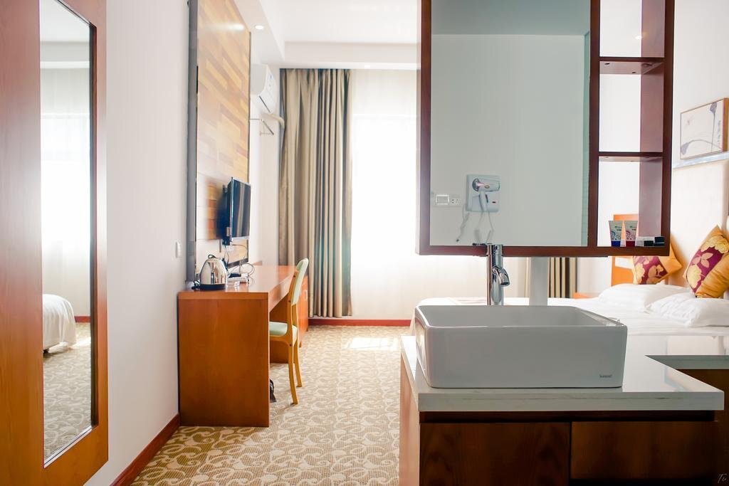 Хуаншань: Promise Home Hotel