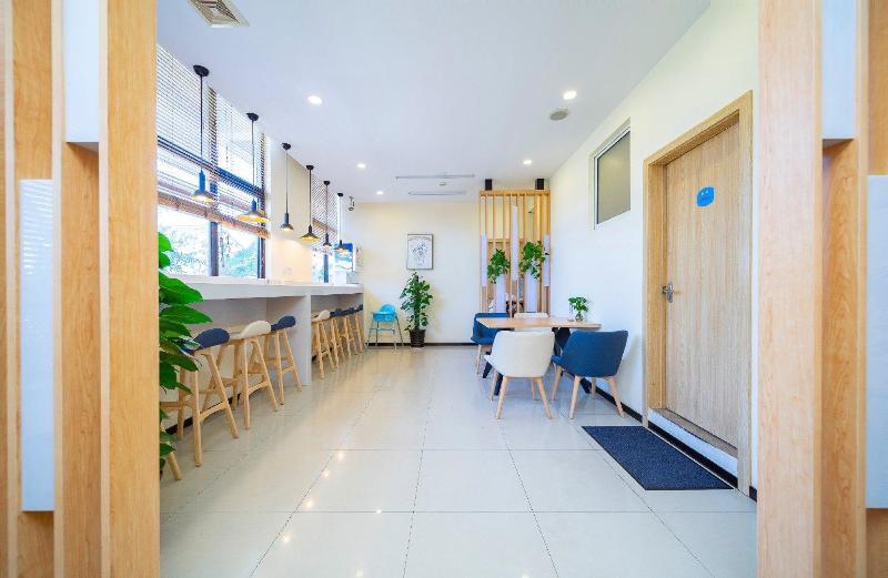 Шанхай: Hanting Hotel Shanghai Hongqiao Hub Qibao Huxing Road