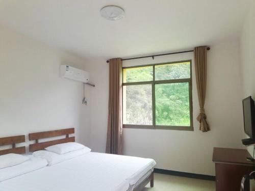 Пинсян: Kungfu Mountain Zhao Fu Resort