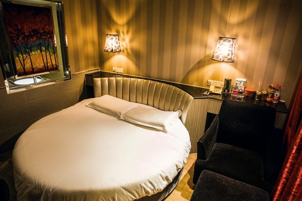 Тайчжоу: Qingmu Hotel Jiangyan Avenue