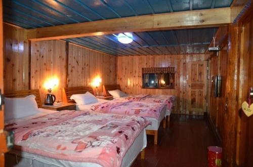 Шангри-Ла: DiQing Shangri-La HaBa Snow Mountain Guesthouse