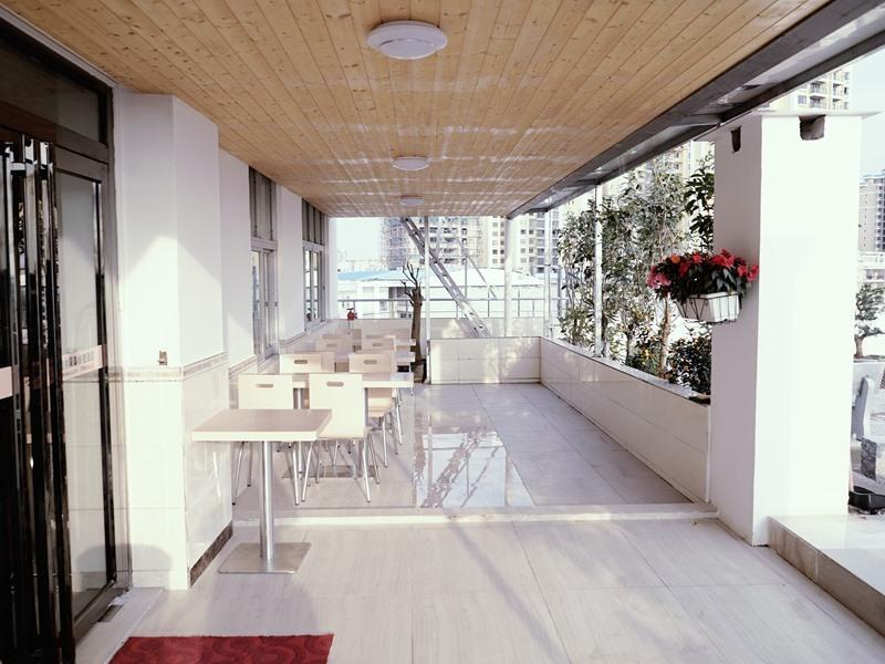 Бэйхай: GreenTree Inn Huanzhu(S)Rd.Transit  Center Express