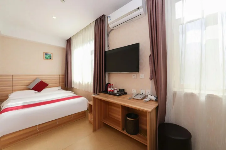 Яньцзи: Center Of City Creo Hotel