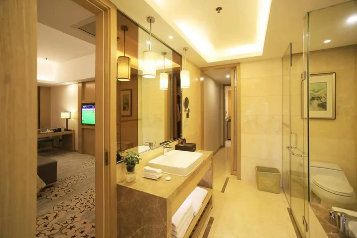 Чанчжоу: Howard Johnson Tianmu Lake Plaza Liyang