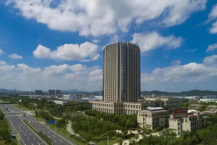 Чанчжоу: Howard Johnson Tianmu Lake Plaza Liyang