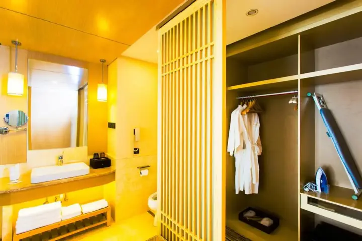 Чанчжоу: Howard Johnson Tianmu Lake Plaza Liyang