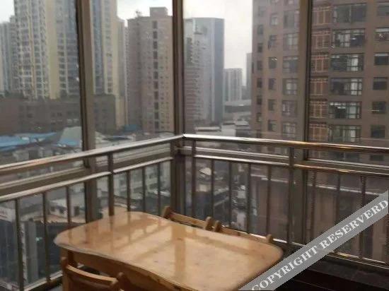 Чунцин: Yuquan Capsule Hostel