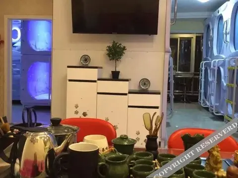 Чунцин: Yuquan Capsule Hostel